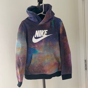 Boys nike space hoodie, size s, small hole in front pocket